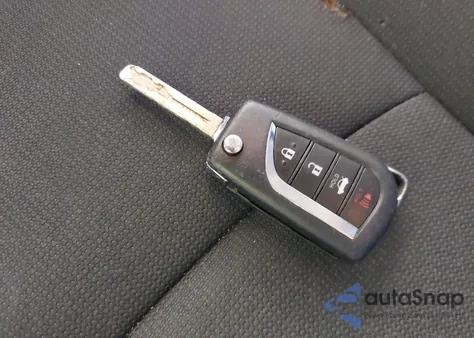 2020 Toyota Corolla Le from USA, damaged, VIN 5YFEPRAE1LP045619